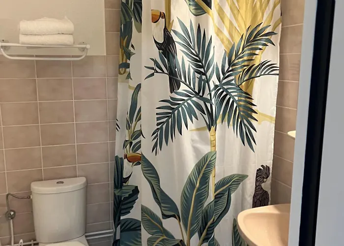 Porte De France - Self Check In By Homenhancement *